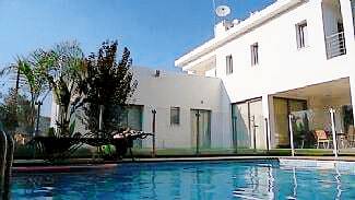 Villa  Pyrga