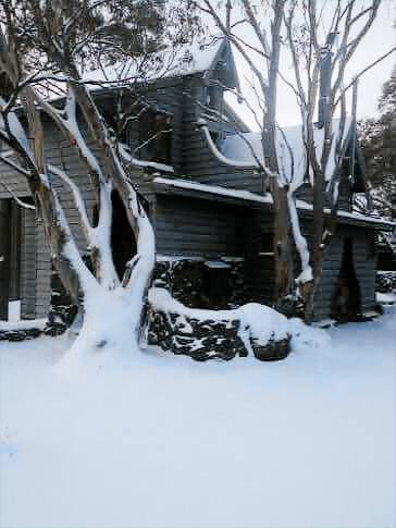 Chalet  Falls Creek