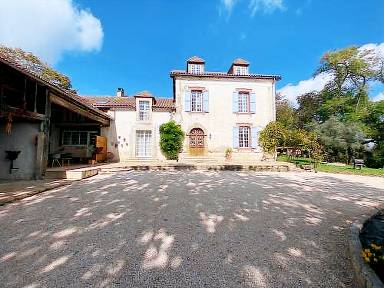 La Chambre A l Ombre du coteau