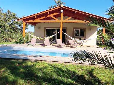 100 m² Ferienhaus mit beheiztem Pool ∙ 9 Gäste mit Hund ∙ 3 Schlafzimmer ∙ Grayan-et-l'Hôpital, Département Gironde, Frankreich