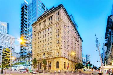 183 m² Serviced apartment