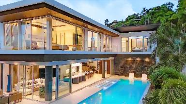 Villa 717 m²