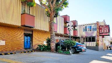 Pacific Heights Inn