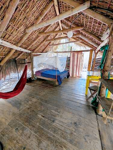 Lodge with garden in Santa María Tonameca