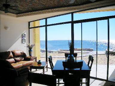 128 m² Condo