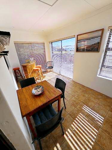 House  Ferreira Town