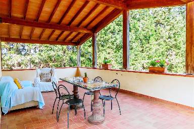 Wohnung mit Grill, Terrasse und Garten | Gartenblick