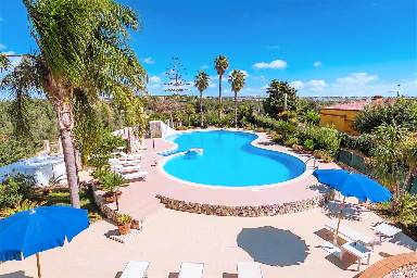 350 m² Villa