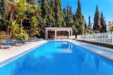 400 m² Villa