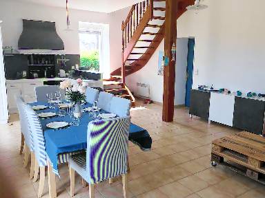 Maison conviviale et familiale avec terrasse, jardin et barbecue