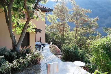 Ferienwohnung mit Garten, Grill und privatem Pool | Bergblick
