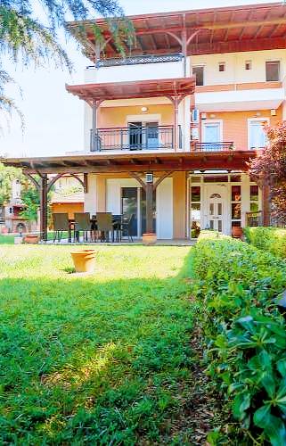 Vila Peraia