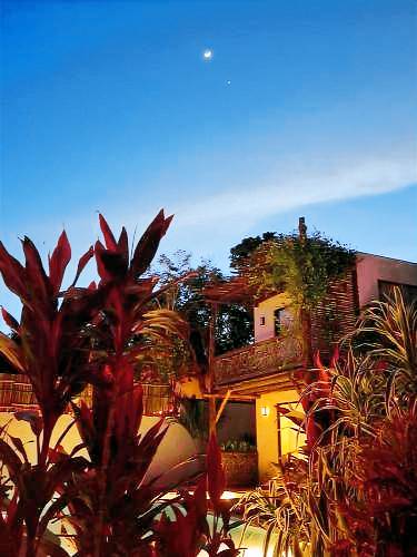 Serviced apartment  Chacalal