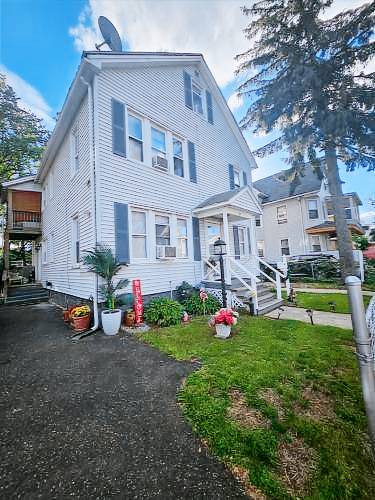 Guest BnB close to basketball hall of fame and MgM