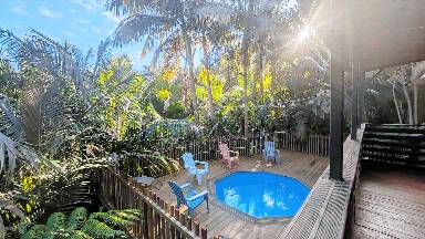 Charmante maison de vacances avec terrasse et piscine privée | Vue montagne