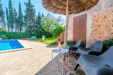 332 m² Villa