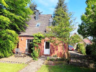 100 qm Ferienhaus, Umzäunt, für 5 Gäste mit Hund in Reitmoor, Nordsee-Küste