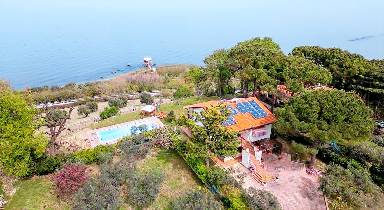 Villa mit Pool | Neben dem Strand | Haustiere sind willkommen