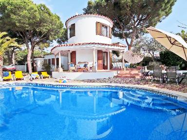 216 m² Villa