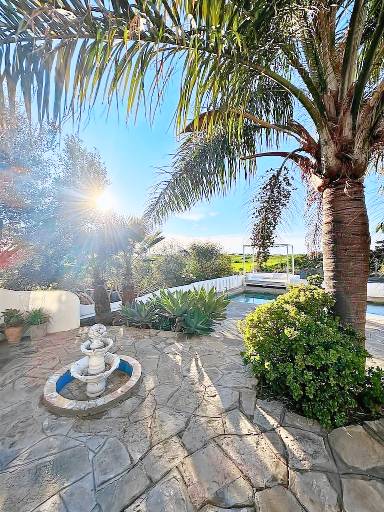 Agréable villa entièrement équipée avec barbecue, internet haut débit et jardin | Parfaite pour le travail à distance