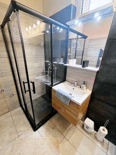 Apartman  Csákvár