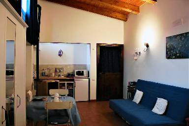Privatzimmer mit privatem Pool, Garten und Terrasse