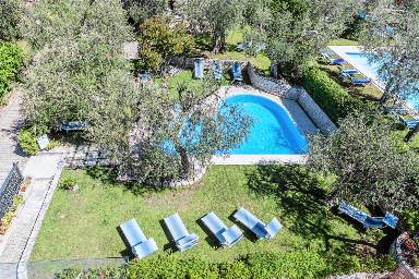 35 qm Ferienwohnung, Umzäunt, für 4 Gäste mit Hund in Malcesine, Gardasee