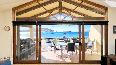 House with hot tub & barbeque | Close to the beach