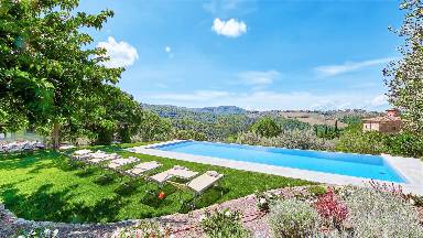 Voll ausgestattete Villa mit Grill, Garten und privatem Pool