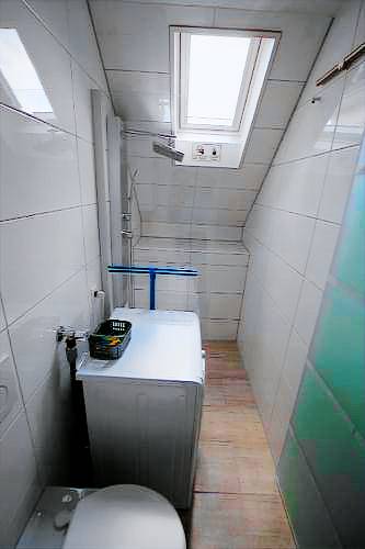 Holiday apartment with barbeque, terrace & yard — photo 4