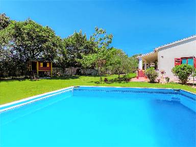 100 m² House