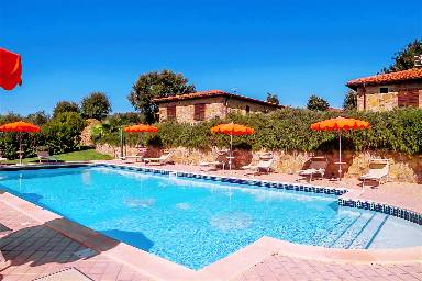Wohnung mit Grill, Garten und Pool | Gartenblick