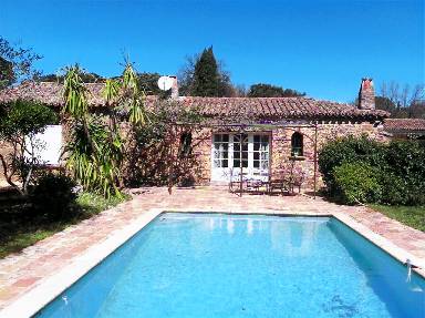 100 m² House