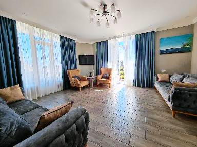 240 m² Willa