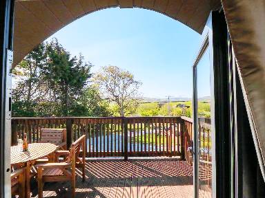 Children-friendly cottage with garden & hot tub | Pets allowed