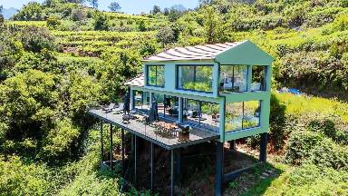 Family-friendly wonderful house with jacuzzi, BBQ & terrace