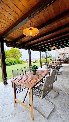 Vacation home with yard & patio | Pets allowed — photo 2