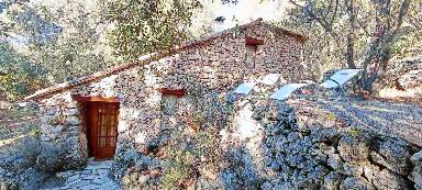 Ferienhaus mit Garten für 4 Gäste mit Hund in Sillans-la-Cascade, Provence
