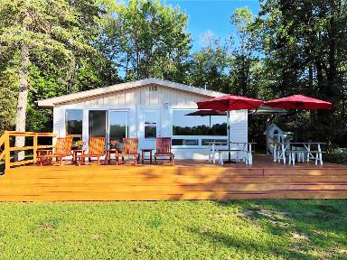 Cottage with garden, terrace & BBQ | Nature view