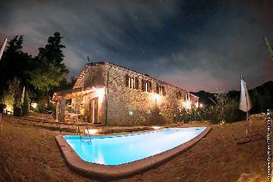 Agriturismo Case Nuove: SALONE DEI GELSI