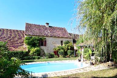 200 m² House
