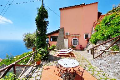 Fantastica casa totalmente attrezzata con giardino, griglia e terrazza | Vista sul mare
