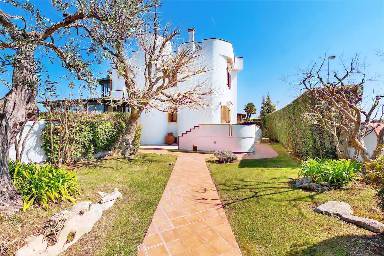 Villa 300 m²
