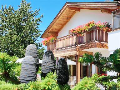 Ferienhaus mit eingezäuntem Grundstück für 4 Gäste mit Hund in Wildeich, Südtirol