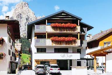 Appartamento con servizi 90 m²