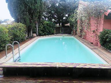 110 m² House