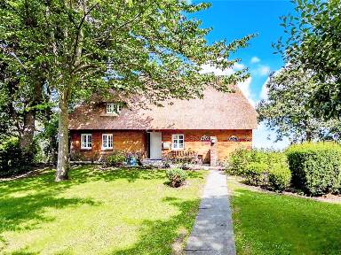 115 qm Ferienhaus, umzäunt, für 6 Gäste mit Hund in Emmelsbüll-Horsbüll, Nordsee-Küste