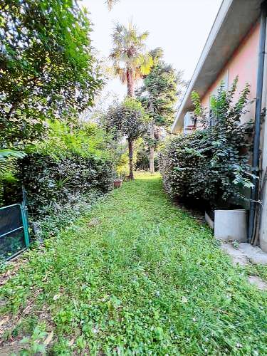 Stanza in Villa di pregio con giardino a 10 minuti da Milano - Parcheggio Gratuito — photo 4