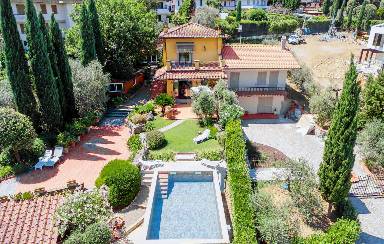 116 qm Ferienhaus für 6 Gäste mit Hund in Carmignano, Region Florenz 