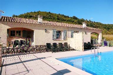 80 m² House